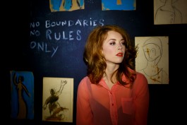 Portrait der Musikerin und Schauspielerin - Magdalena Ganter