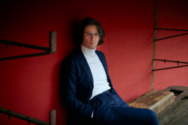 Deniz Utlu - Autor & Schriftsteller - Portraits 