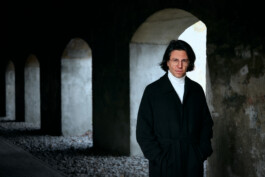 Deniz Utlu - Autor & Schriftsteller - Portraits 