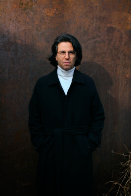 Deniz Utlu - Autor & Schriftsteller - Portraits 